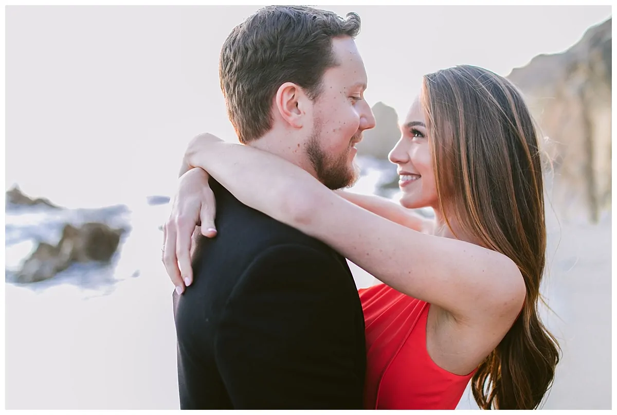 El Matador Beach Engagement_1127.jpg
