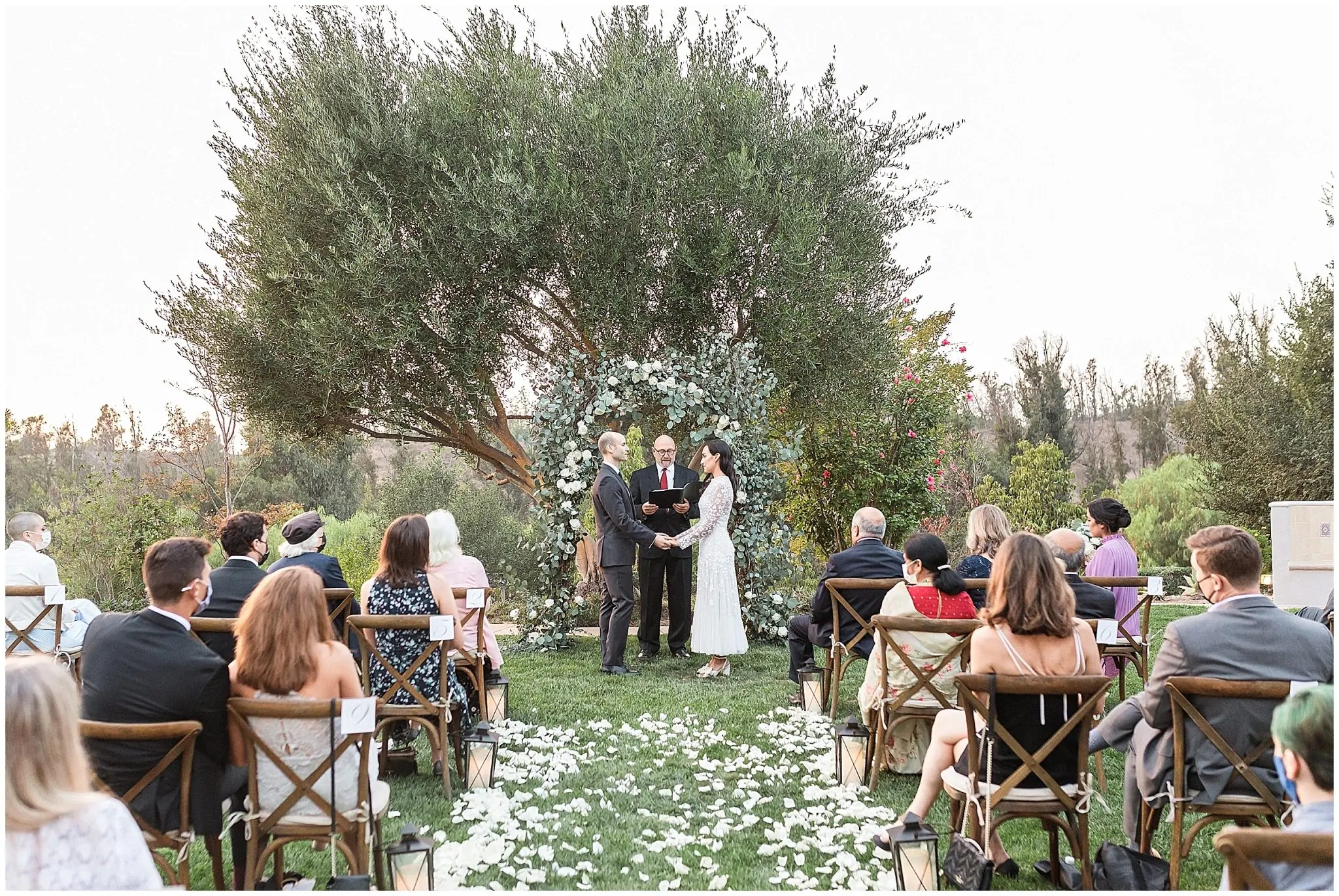 Backyard wedding_3118.jpg